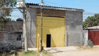 Bodega en renta en El Salto - foto 3