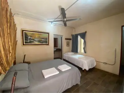 Hoteles y edificios en venta en Cancun - foto 3