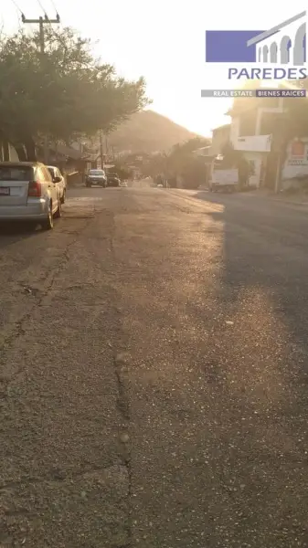 Terreno en venta en Zihuatanejo de Azueta - foto 2