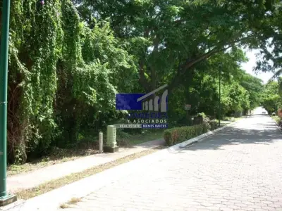 Terreno en venta en Zihuatanejo de Azueta - foto 3