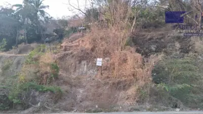 Terreno en venta en Zihuatanejo de Azueta - foto 3