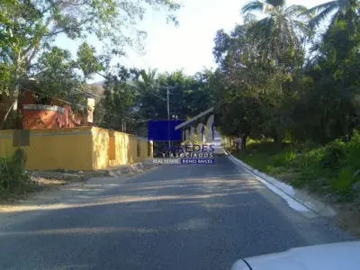 Terreno en venta en Zihuatanejo de Azueta - foto 2