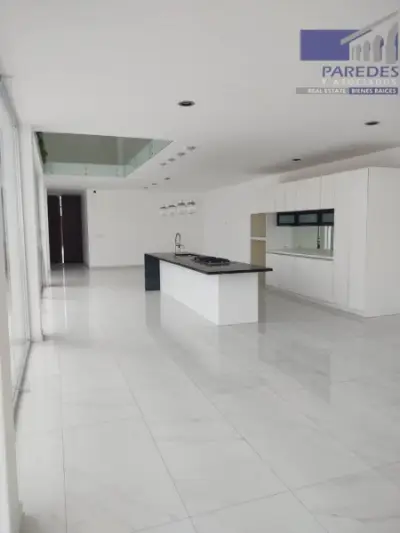 QC10 Casa en Venta 3 recámaras, Cumbres del Lago, Querétar