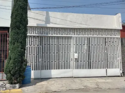 CASA EN VENTA  EN EL FRUTAL
