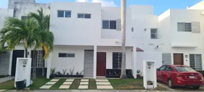 Casa en Villas del Arte Cancún