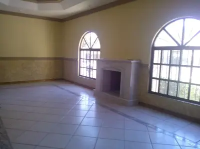 Casa en venta en Saltillo - foto 5