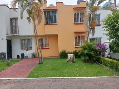 Casa en renta, recién remodelada, como nueva