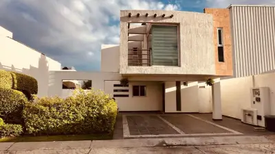 HERMOSA CASA EN VENTA