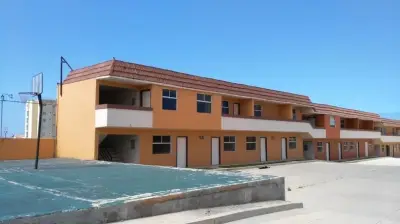 Venta de Hotel frente al mar ubicado en Rosarito Centro.