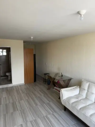 Casa en venta en El Salto - foto 3