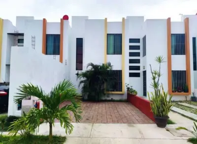 CASA EN VENTA EN CIUDAD CAUCEL
