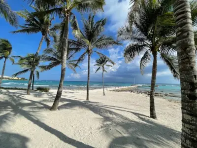 Vendo casa, 6 recamaras, 3 baños,  PUERTO AVENTURAS