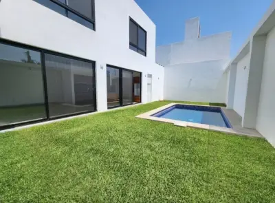 Casa en venta en Cuernavaca - foto 2