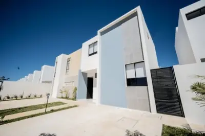 VENTA DE CASA EN CIUDAD C AUCEL MERIDA YUCATAN 