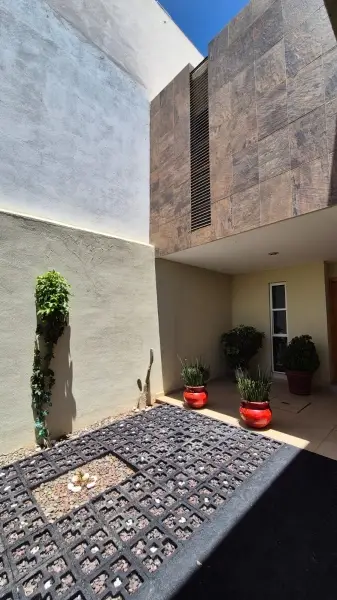 Casa en venta en Guadalupe de Rodríguez - foto 2