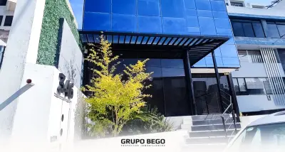 Edificio en Venta de 4 Niveles Más Terraza – Querétaro