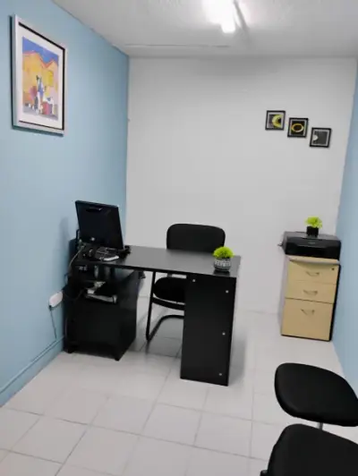 OFICINA EJECUTIVA, SIN COMPLICACIONES