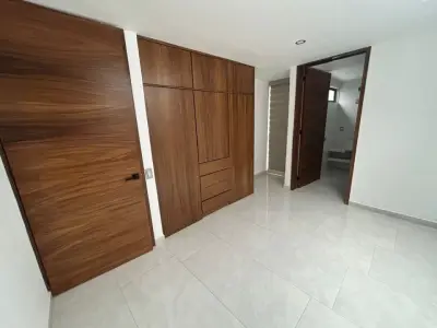 HERMOSA CASA EN VENTA 100% REMODELADA