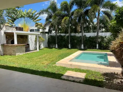 RENTA DE CASA EN CHOLUL PRIVADA RUA MERIDA YUCATAN