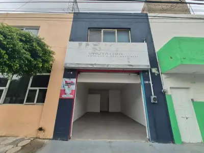 Local comercial en renta en Guadalajara - foto 2