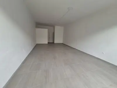 Local comercial en renta en Guadalajara - foto 5