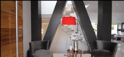Casa en venta en Zapopan - foto 2