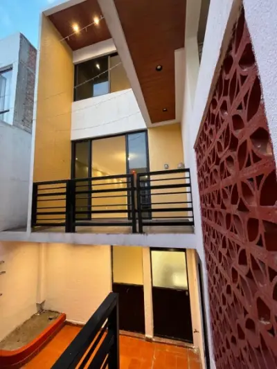 Casa en venta en Gustavo A Madero - foto 2