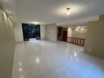 Casa en venta en Gustavo A Madero - foto 4
