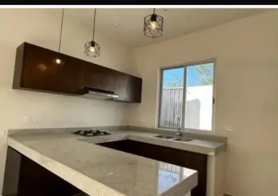 RENTA DE TOWNHOUSE EN TEMOZOZN NORTE MERIDA YUCATAN