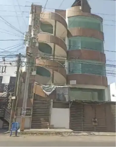 Excelente inversión edificio de oficinas Panzacola centro