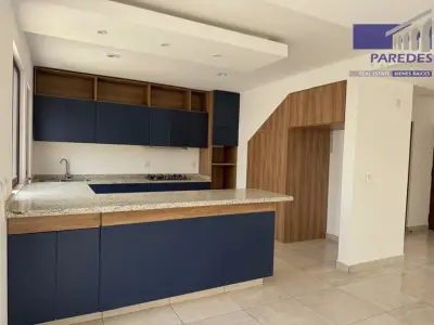 Casa en venta en El Marqués - foto 4