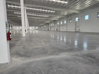 Bodega en renta en García - foto 3