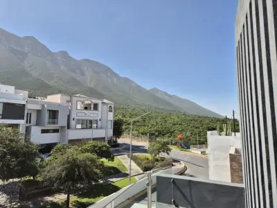 Casa en venta en García - foto 3