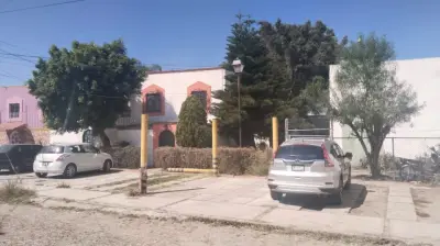 Casa en renta en San Juan del Río - foto 4