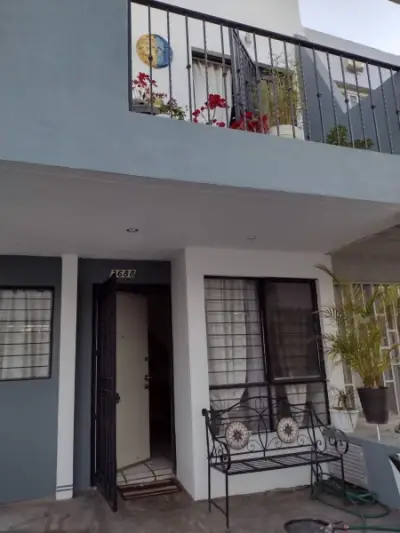 Casa en venta en Tlaquepaque - foto 2