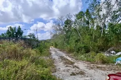 Terreno en venta en Cancun - foto 2
