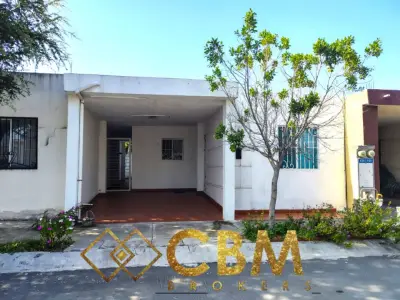 CASA EN VENTA EN PRIVADA SAN MATEO 