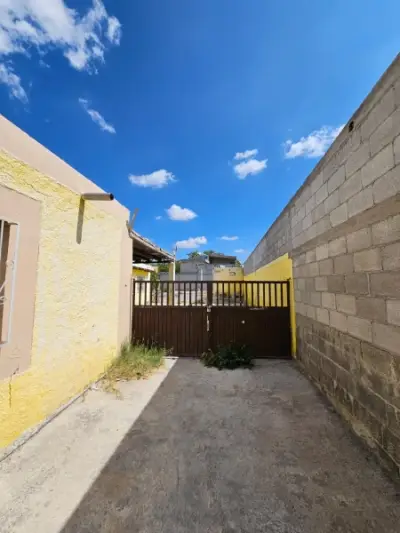Casa en renta en Parras - foto 2