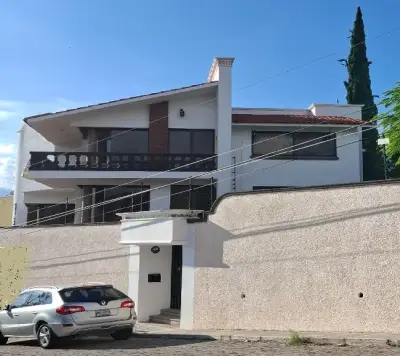 Hermosa casa en venta