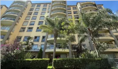 Se vende extraordinario departamento en bosque real