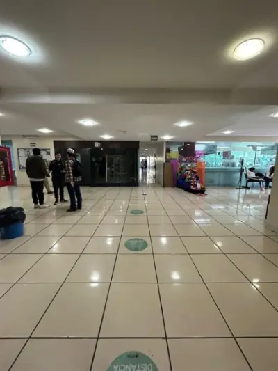 Hoteles y edificios en renta en Guadalajara - foto 2