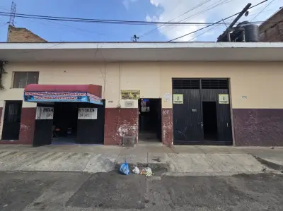 Se Vende Vecindad con Gran Potencial de Inversión