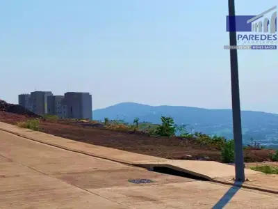 T504 Terreno en Venta 400 m2 Tres Marias Morelia