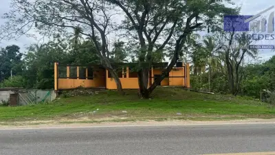 L601 Venta Local Comercial sobre carretera Ejido Coacoyul