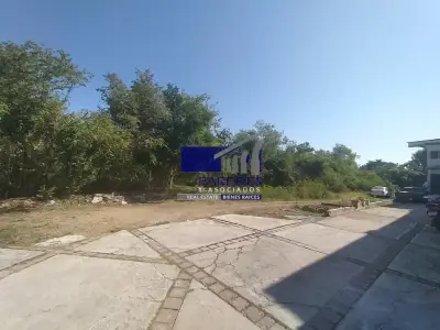 Terreno en venta en Zihuatanejo de Azueta - foto 3