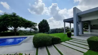 Casa en venta en Zapopan - foto 3