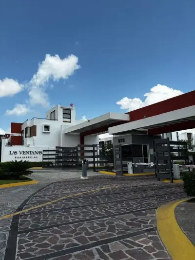 Casa en venta en Zapopan - foto 2