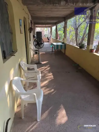 Casa en venta en Zihuatanejo de Azueta - foto 2