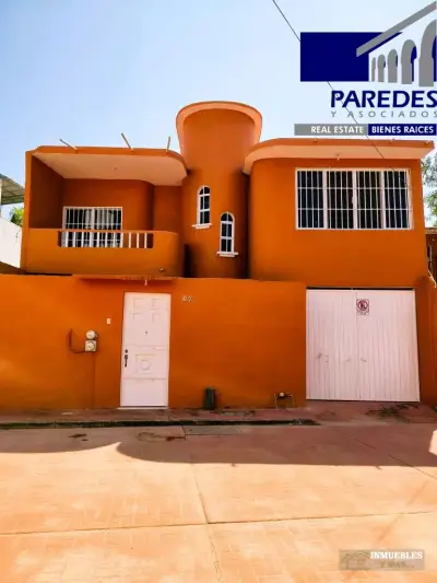 Casa Venta 3 recamaras centro de la ciudad en Zihuatanejo
