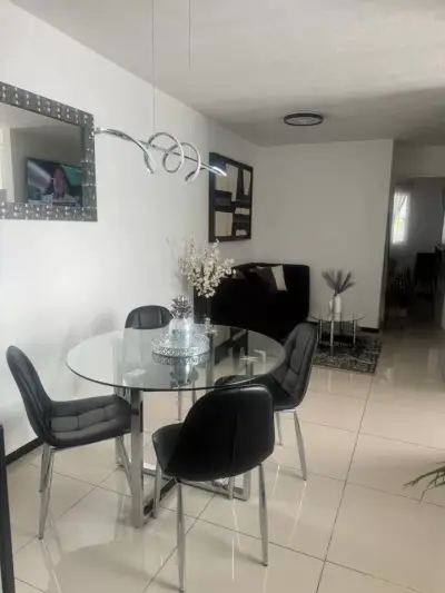 Casa remodelada en venta en Fraccionamiento Chulavista, Tlaj